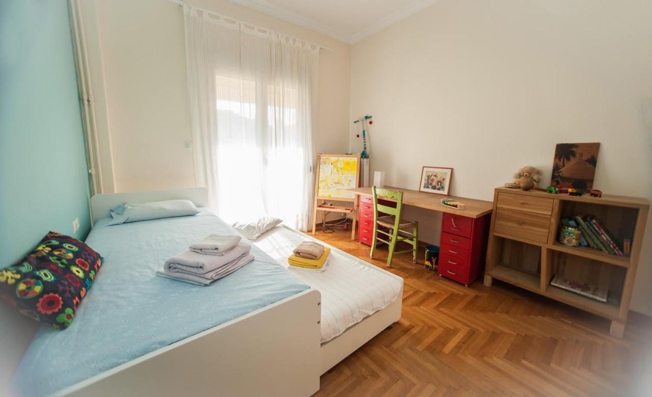 2 Bedroom Apartment At The Historical Center, View To Acropolis Athen Exterior foto